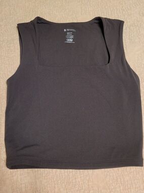 BuffBunny Black Square-Neck Crop Tank